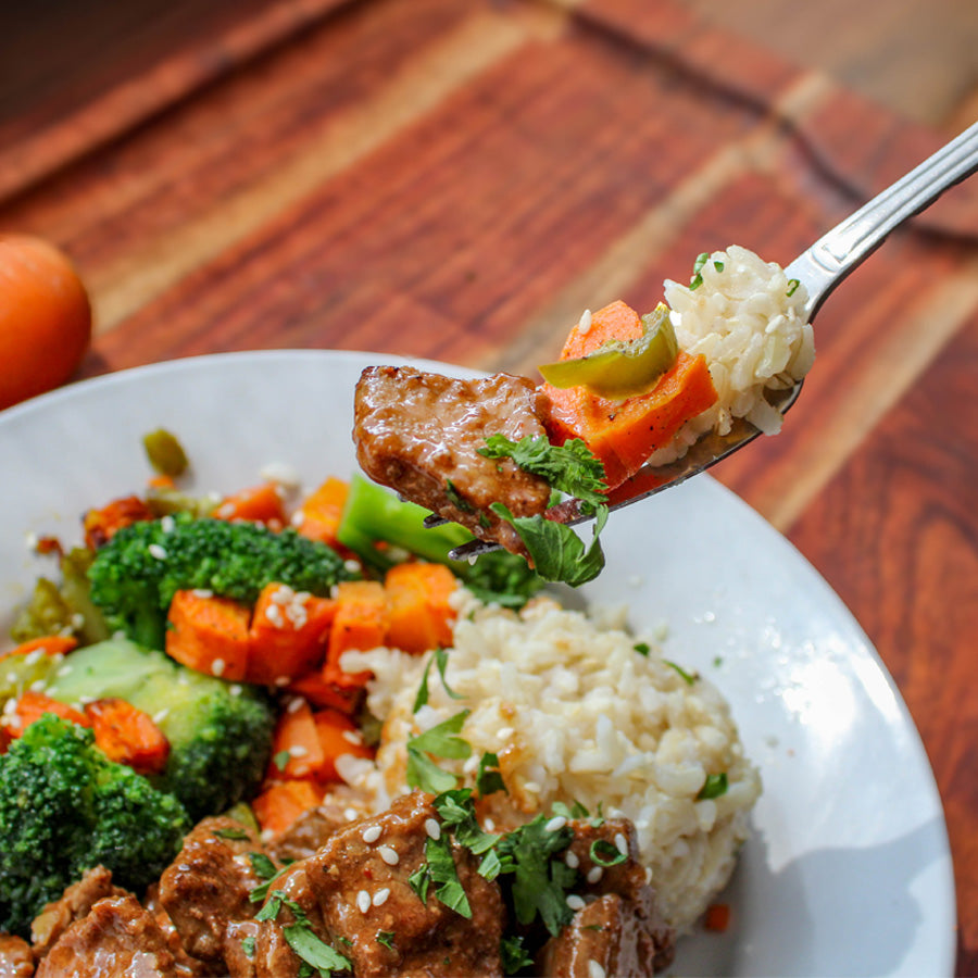Honey Sriracha Steak Stir Fry with Brown Rice